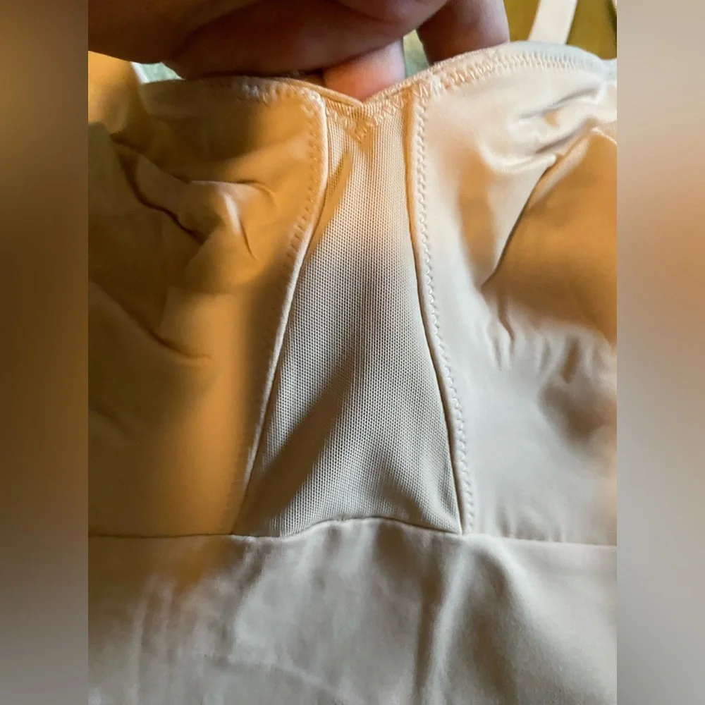 Ruby Ribbon Light blush Shapewear Camisole - Picture 3 of 4